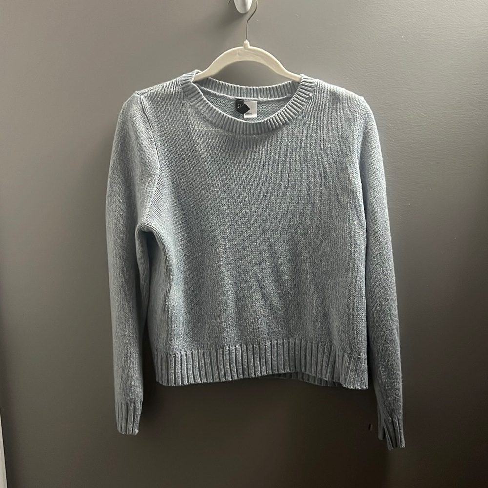 Women’s cropped sweater